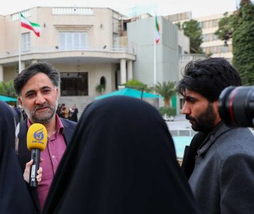 دهقانی فیروزآبادی: رییس جمهور شهید بر استفاده حداکثری از نظر نخبگان تاکید داشت