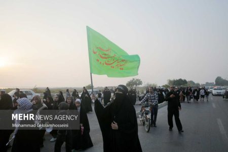 راهپیمایی جاماندگان بزرگترین نماد باز یادآوری اربعین است - خبرگزاری سقف شیبدار | اخبار ایران و جهان